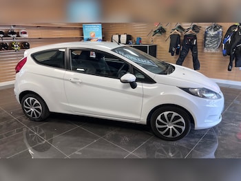 Used Ford Ka 2014 for sale - 78368908: Photo