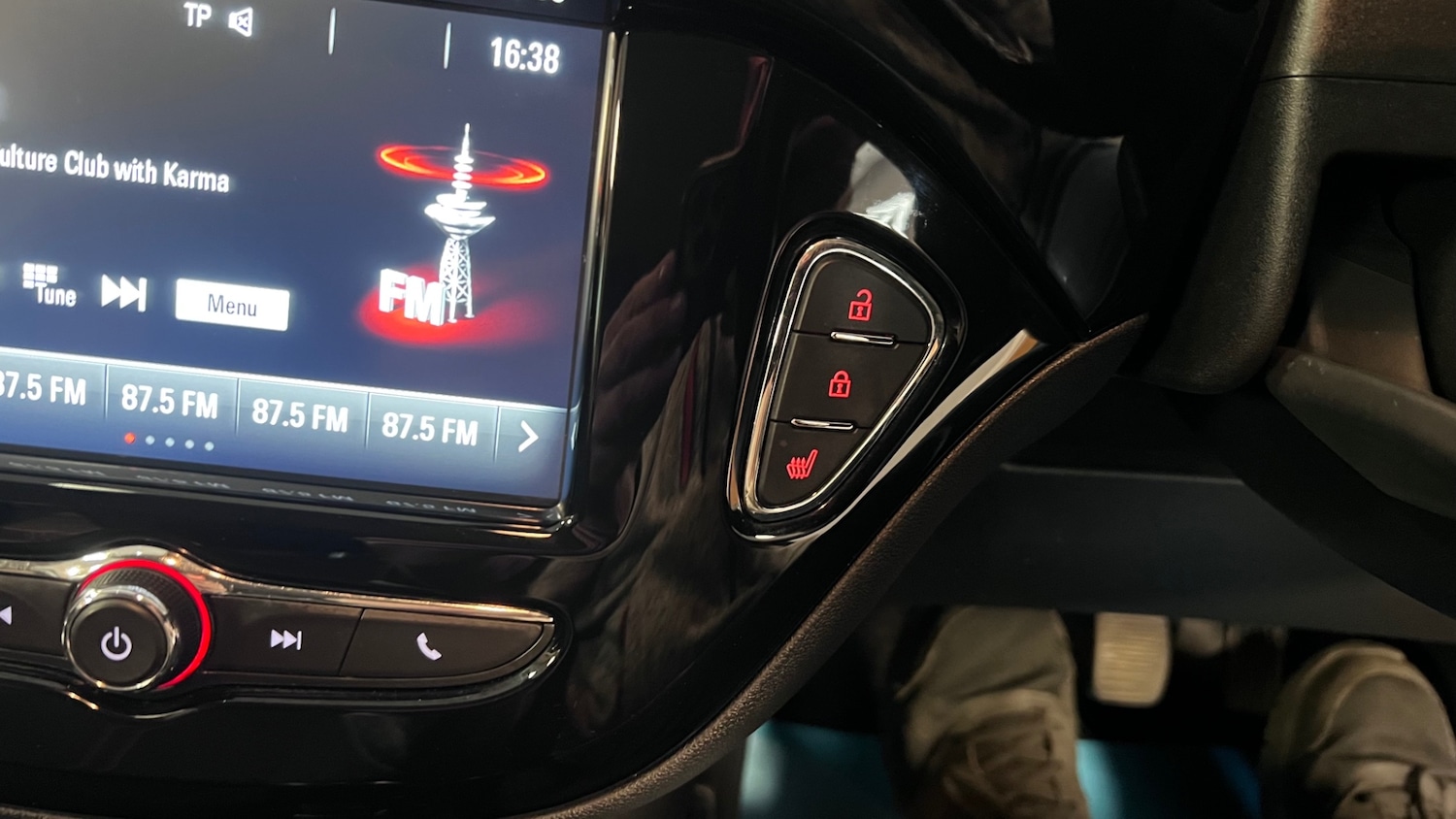 Used Vauxhall Corsa 2018 for sale - 77969532: Photo 36