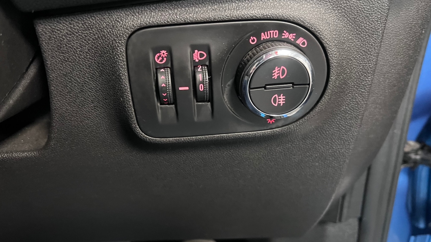 Used Vauxhall Corsa 2018 for sale - 77969532: Photo 41