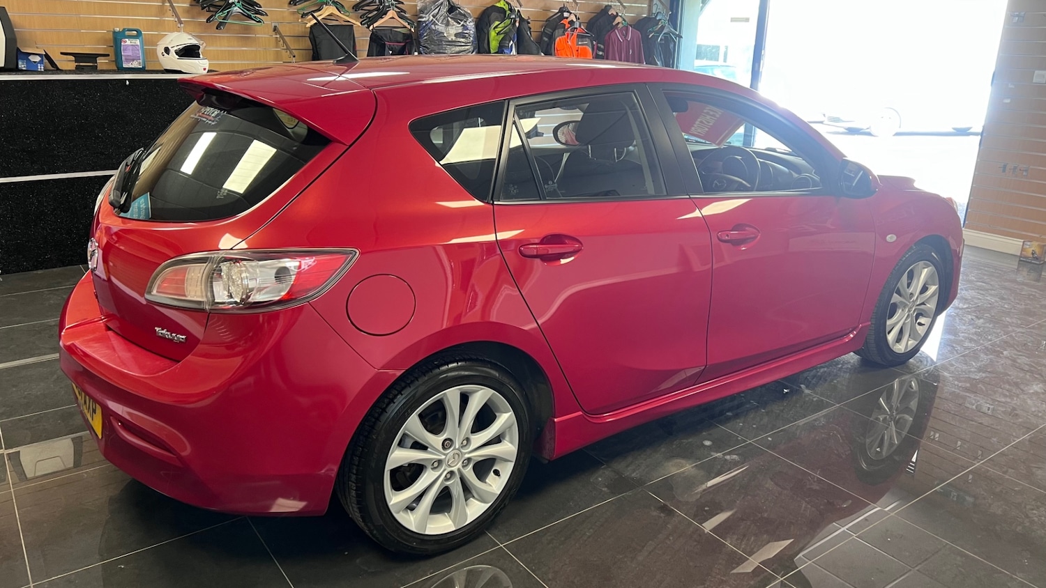 Used Mazda Mazda3 2011 for sale - 78197148: Photo 3