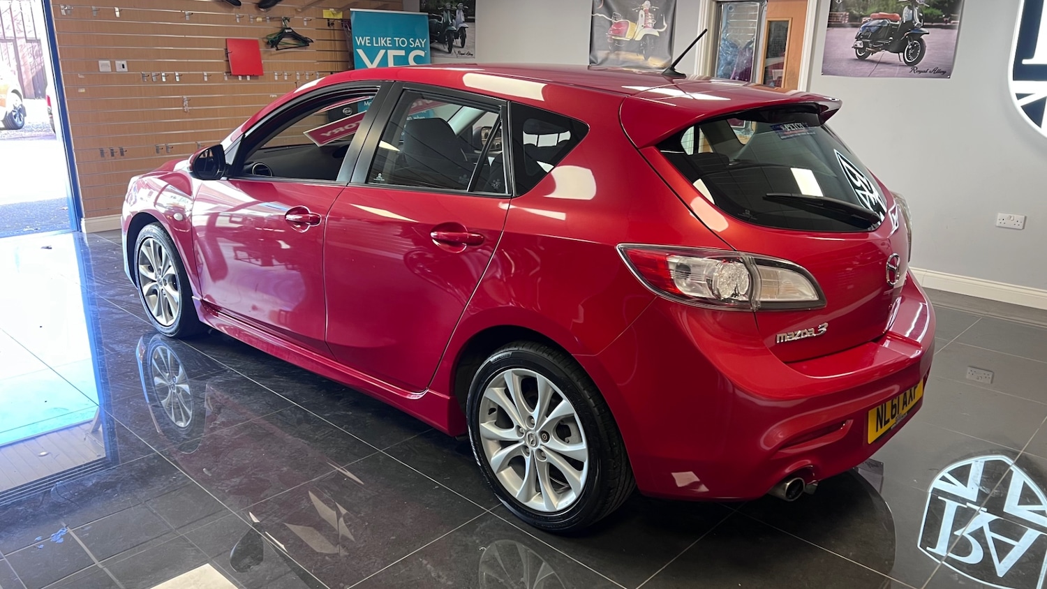 Used Mazda Mazda3 2011 for sale - 78197148: Photo 7