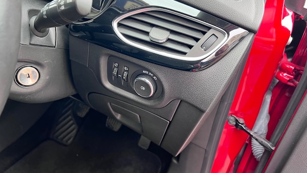 Used Vauxhall Astra 2020 for sale - 75639709: Photo 29