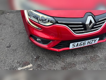 Used Renault Megane 2016 for sale - 77417492: Photo