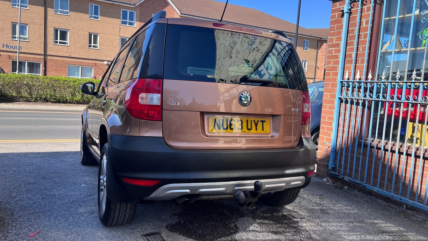 Vehicle 22