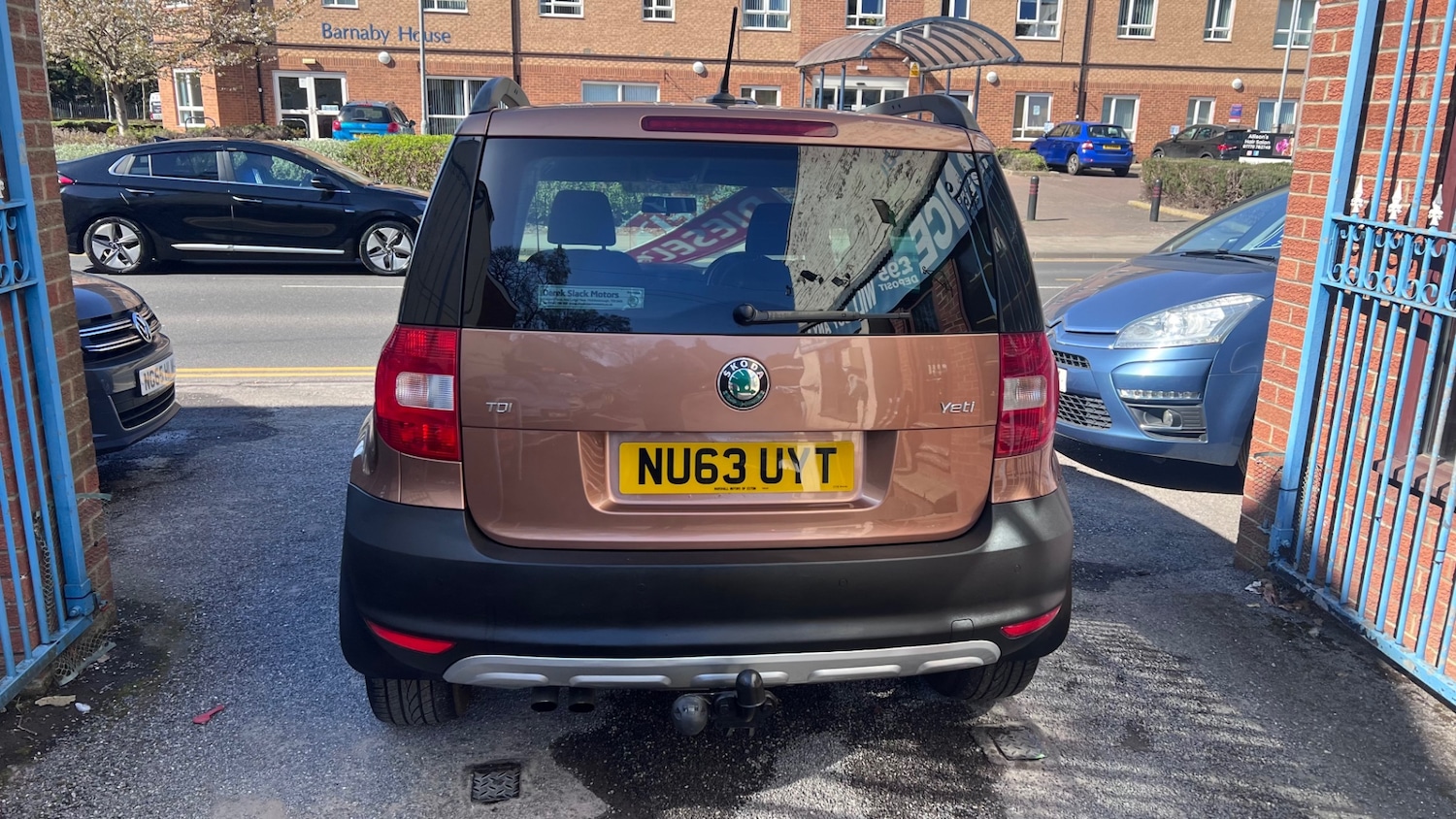 Vehicle 48