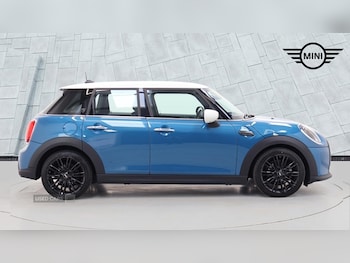 Used MINI Hatch 2023 for sale - 79362836: Photo