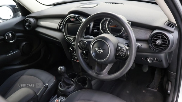 Used MINI Hatch 2019 for sale - 77697136: Photo 6