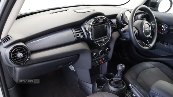 Used MINI Hatch 2019 for sale - 77697136: Photo 7