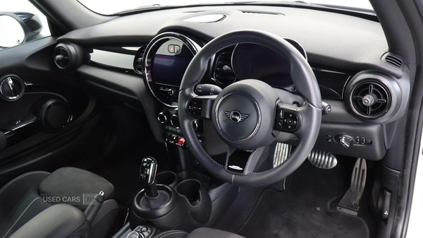 Used MINI Hatch 2023 for sale - 77145035: Photo 6