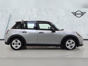 Used MINI Cooper 2025 for sale - 79472515: Photo