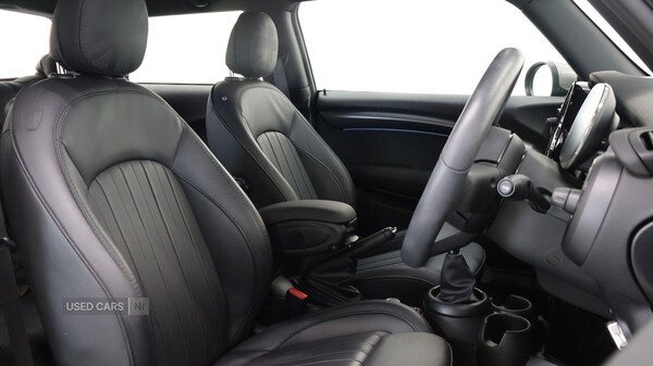 Used MINI Hatch 2022 for sale - 76539243: Photo 11