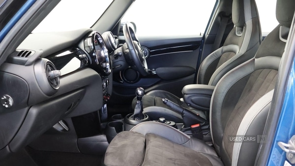 Used MINI Hatch 2022 for sale - 77638028: Photo 27