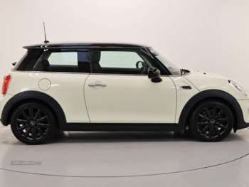 Used MINI Hatch 2018 for sale - 72653418: Photo
