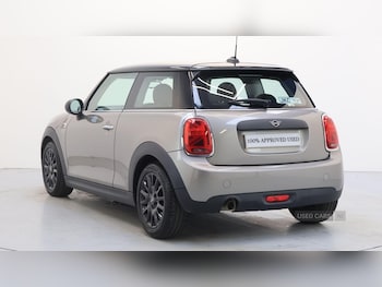 Used MINI Hatch 2019 for sale - 76095421: Photo