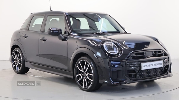 Used MINI Cooper 2025 for sale - 76573880: Photo 1
