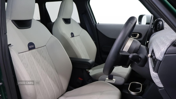 Used MINI Cooper 2025 for sale - 76729280: Photo 11