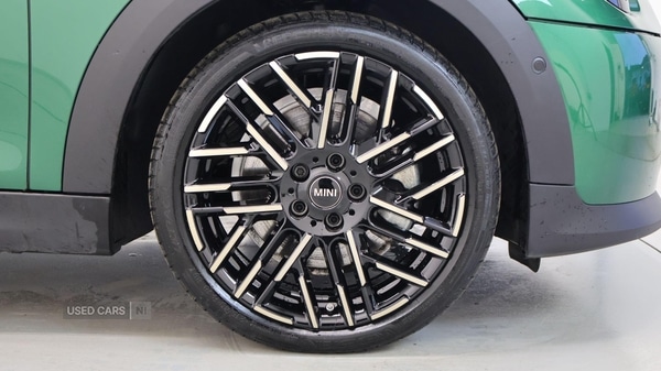 Used MINI Cooper 2025 for sale - 76729280: Photo 14