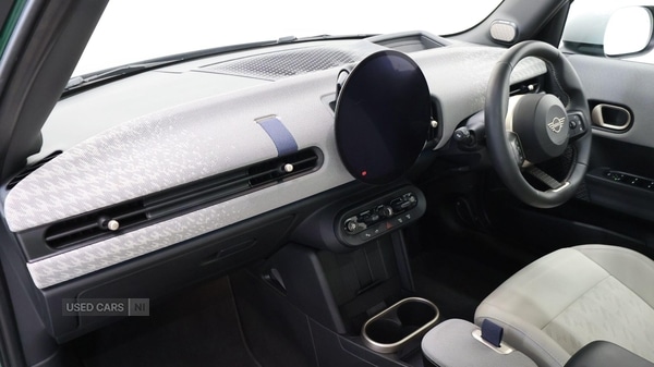 Used MINI Cooper 2025 for sale - 76729280: Photo 7