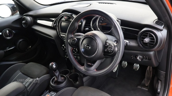 Used MINI Hatch 2019 for sale - 77794477: Photo 6