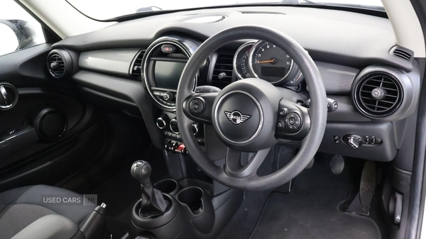 Used MINI Hatch 2019 for sale - 77163736: Photo 6