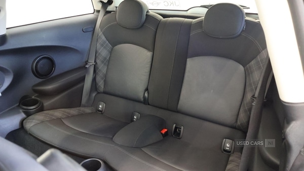 Used MINI Hatch 2018 for sale - 77613416: Photo 12