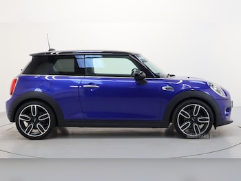 Used MINI Hatch 2018 for sale - 77613416: Photo