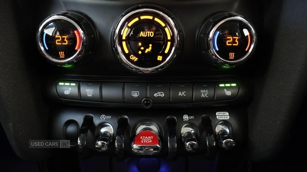 Used MINI Hatch 2018 for sale - 77613416: Photo 42