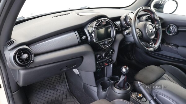 Used MINI Hatch 2021 for sale - 76024897: Photo 7