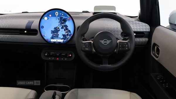 Used MINI Cooper 2025 for sale - 76446995: Photo 5