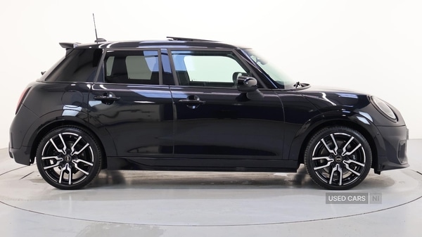 Used MINI Hatch 2025 for sale - 76997997: Photo 3