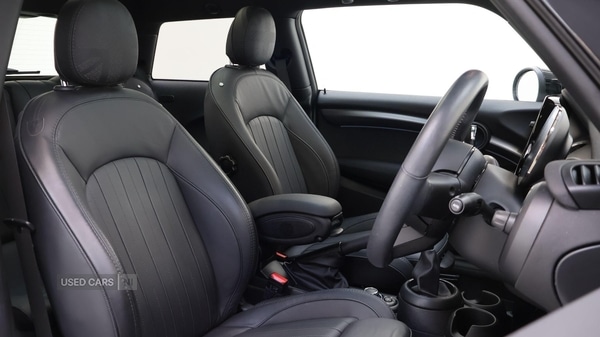 Used MINI Hatch 2022 for sale - 77884199: Photo 11