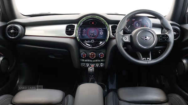 Used MINI Hatch 2022 for sale - 77884199: Photo 4