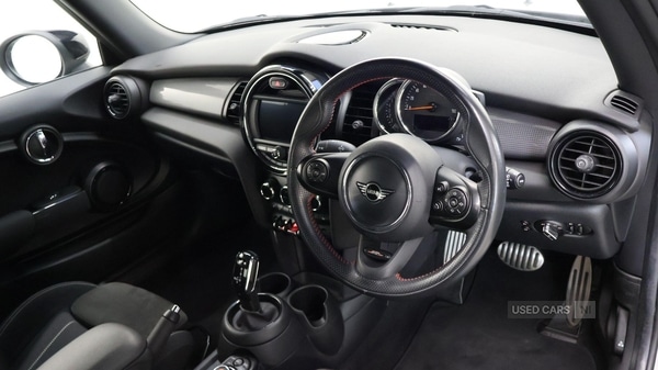 Used MINI Hatch 2020 for sale - 77231051: Photo 6