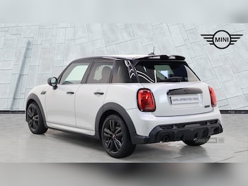 Used MINI Hatch 2022 for sale - 79509989: Photo