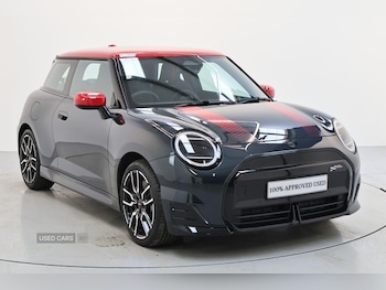 2024 - 135kW E Sport [Level 1] 41kWh 3dr Auto