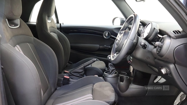 Used MINI Convertible 2021 for sale - 77634294: Photo 32