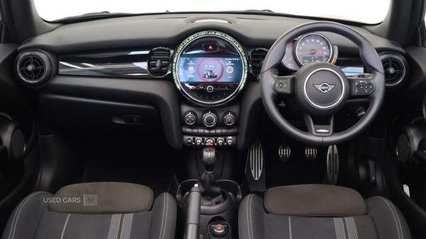 Used MINI Convertible 2021 for sale - 77634294: Photo 4