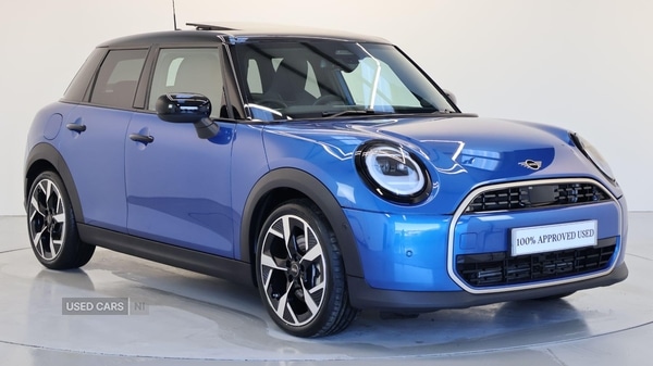 Used MINI Cooper 2025 for sale - 76942754: Photo 1