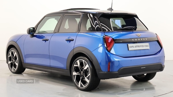 Used MINI Cooper 2025 for sale - 76942754: Photo 2