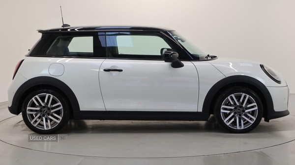 Used MINI Cooper 2025 for sale - 76690202: Photo 3