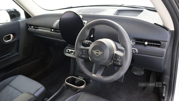 Used MINI Cooper 2025 for sale - 76690202: Photo 6