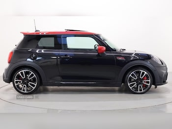 Used MINI Hatch 2022 for sale - 77217824: Photo