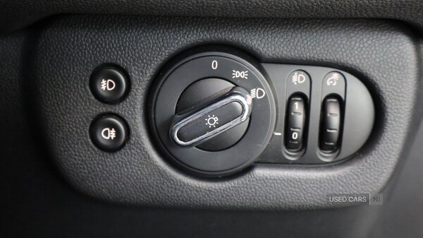 Used MINI Clubman 2019 for sale - 76825651: Photo 44