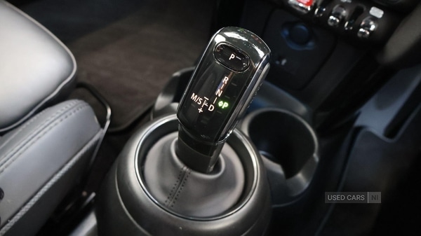 Used MINI Hatch 2023 for sale - 76372096: Photo 10