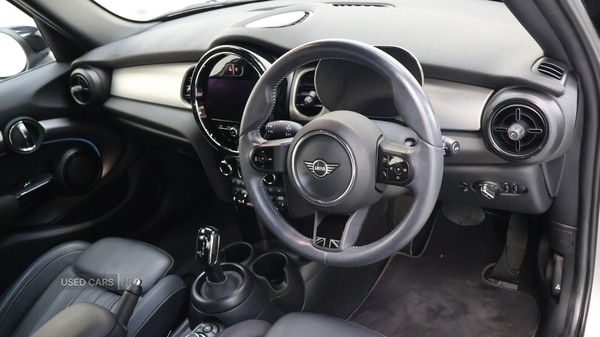 Used MINI Hatch 2023 for sale - 76372096: Photo 6