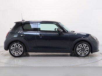 Used MINI Hatch 2025 for sale - 78261858: Photo