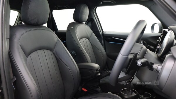 Used MINI Hatch 2023 for sale - 76840136: Photo 11