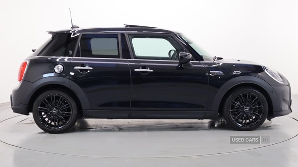 Used MINI Hatch 2023 for sale - 76840136: Photo 3