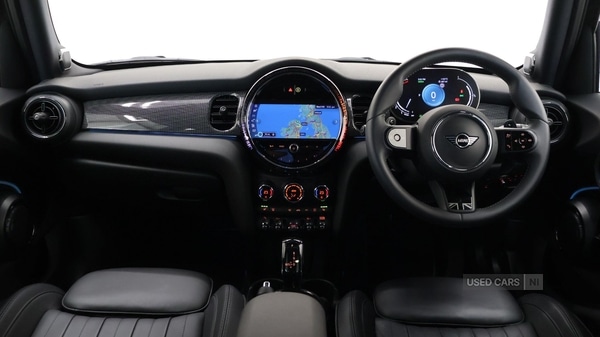 Used MINI Hatch 2023 for sale - 76840136: Photo 4