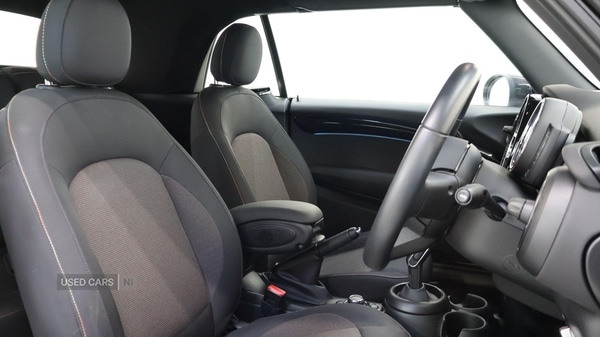 Used MINI Convertible 2023 for sale - 76458369: Photo 11